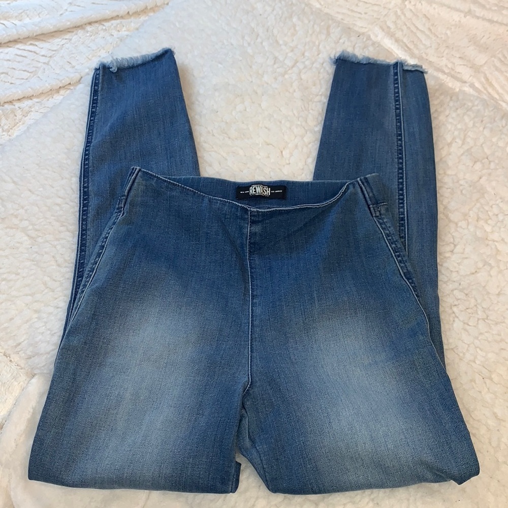 Rewash Womens Pullon Skinny Jeans. Size 1/25 70s Pullon Jeggings. NWOT.​